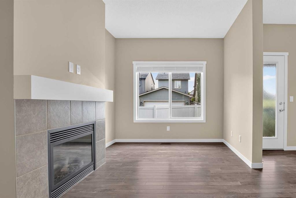 445 Copperpond Landing Se, Calgary, AB