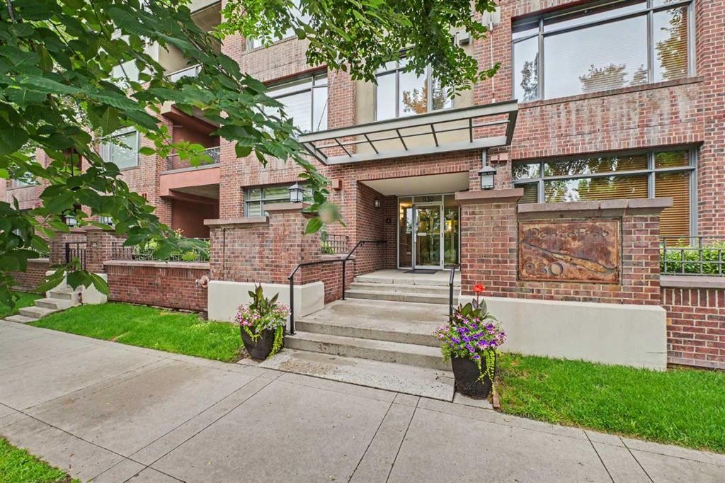 310-930 Centre Avenue Ne, Calgary, AB - Outdoor