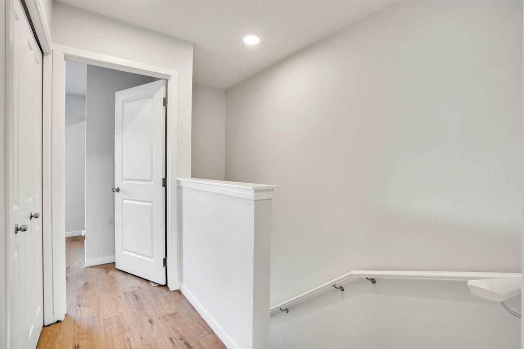 104 Corner Glen Circle Ne, Calgary, AB - Indoor Photo Showing Other Room