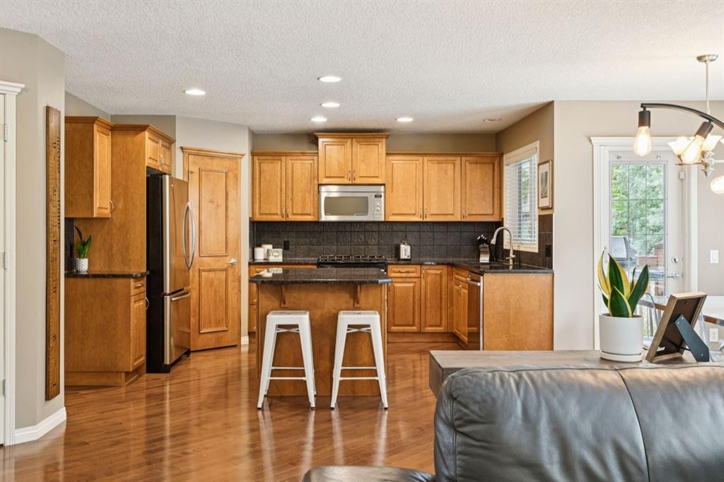 51 Sienna Park Crescent Sw, Calgary, AB - Indoor
