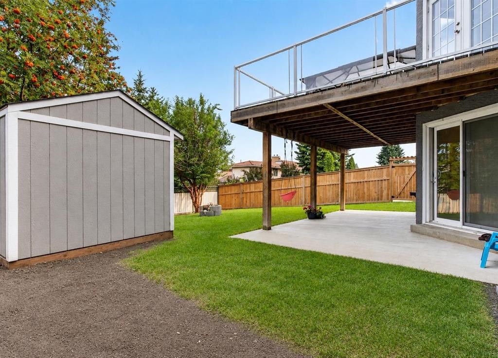 2888 Signal Hill Drive Sw, Calgary, AB - Outdoor
