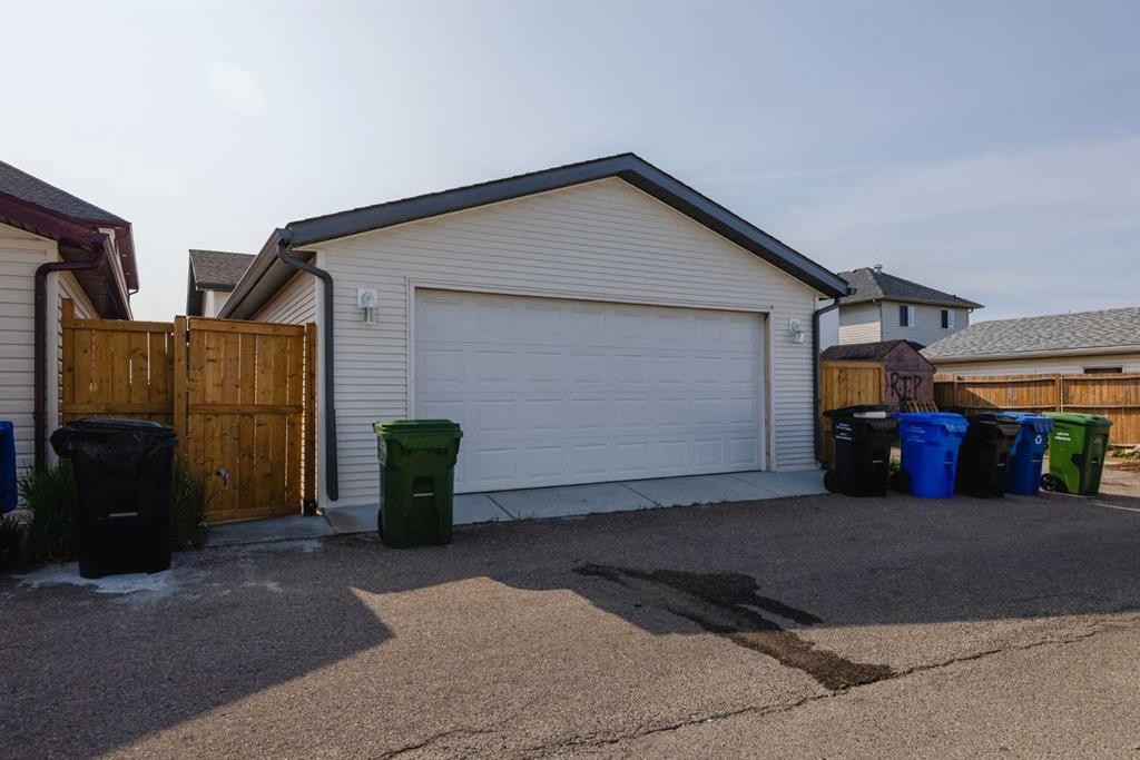 23 Tarington Way Ne, Calgary, AB - Outdoor With Exterior