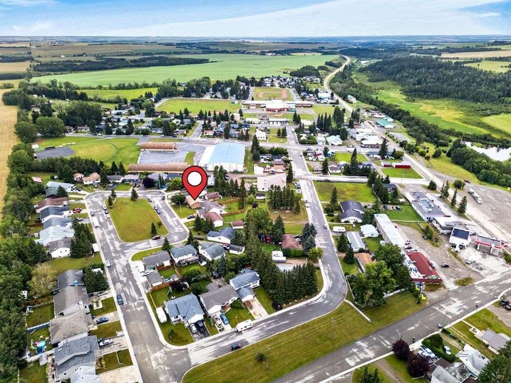 121 Edey Close, Cremona, AB - Outdoor With View