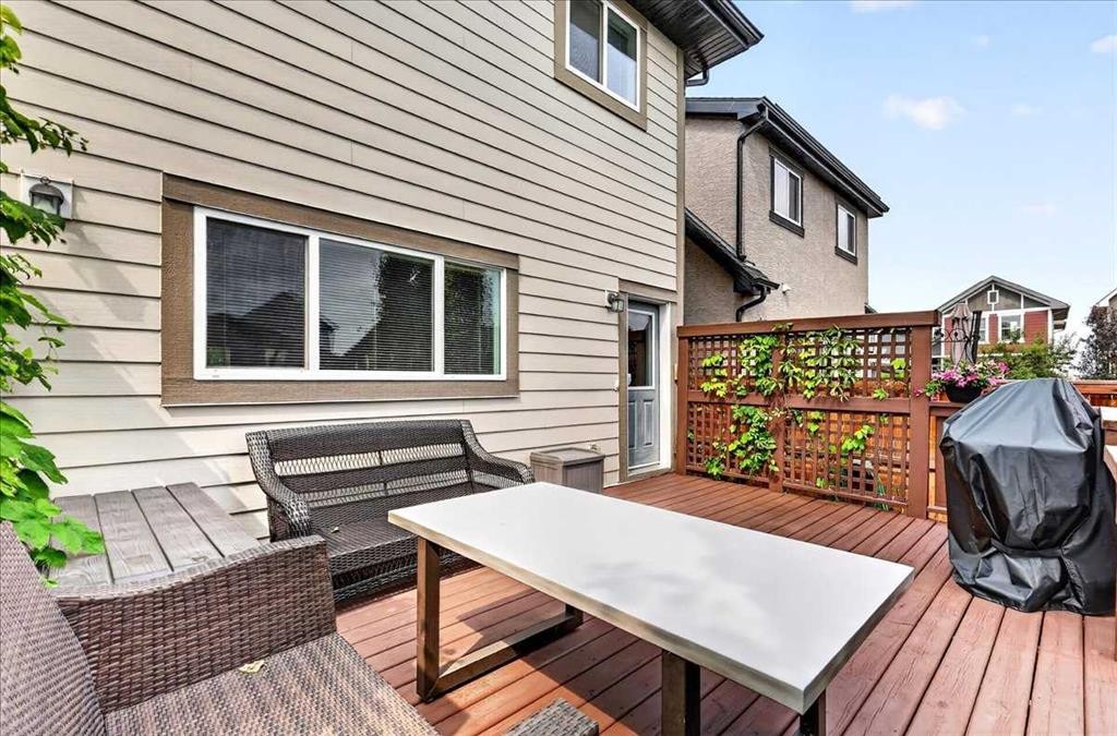 60 Mahogany Grove Se, Calgary, AB - Outdoor With Deck Patio Veranda With Exterior