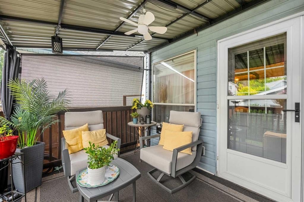 39 Hidden Valley Link Nw, Calgary, AB - Outdoor With Deck Patio Veranda With Exterior