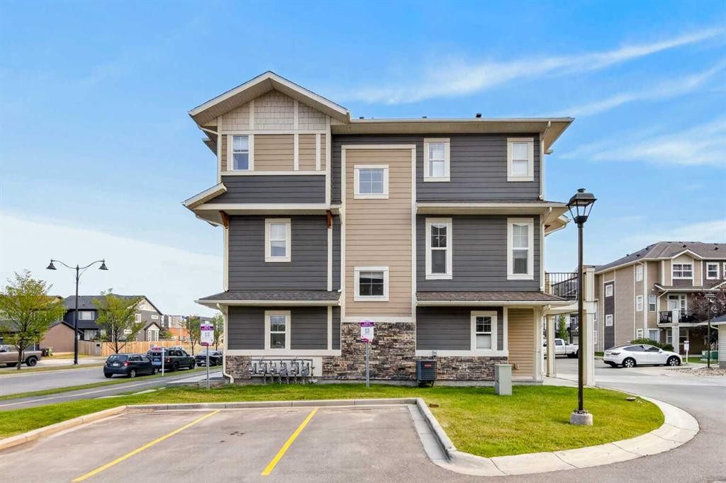 87 Legacy View Se, Calgary, AB - Outdoor With Facade