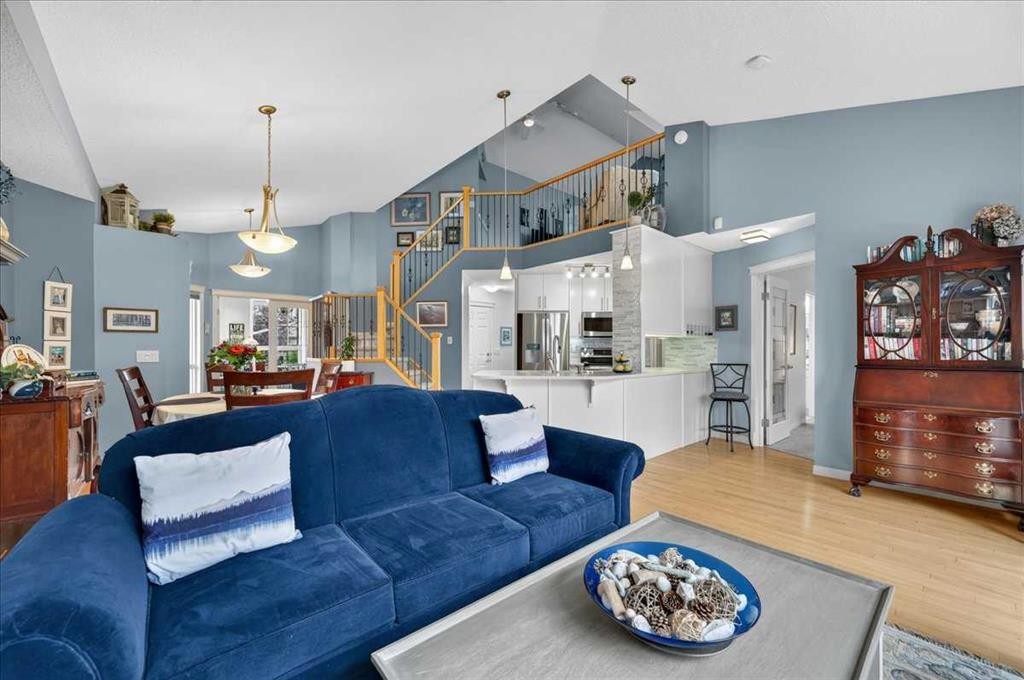248 Springbank Villas Sw, Calgary, AB