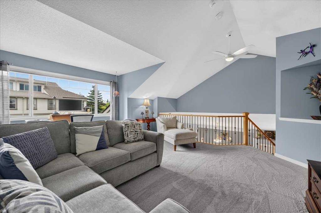 248 Springbank Villas Sw, Calgary, AB