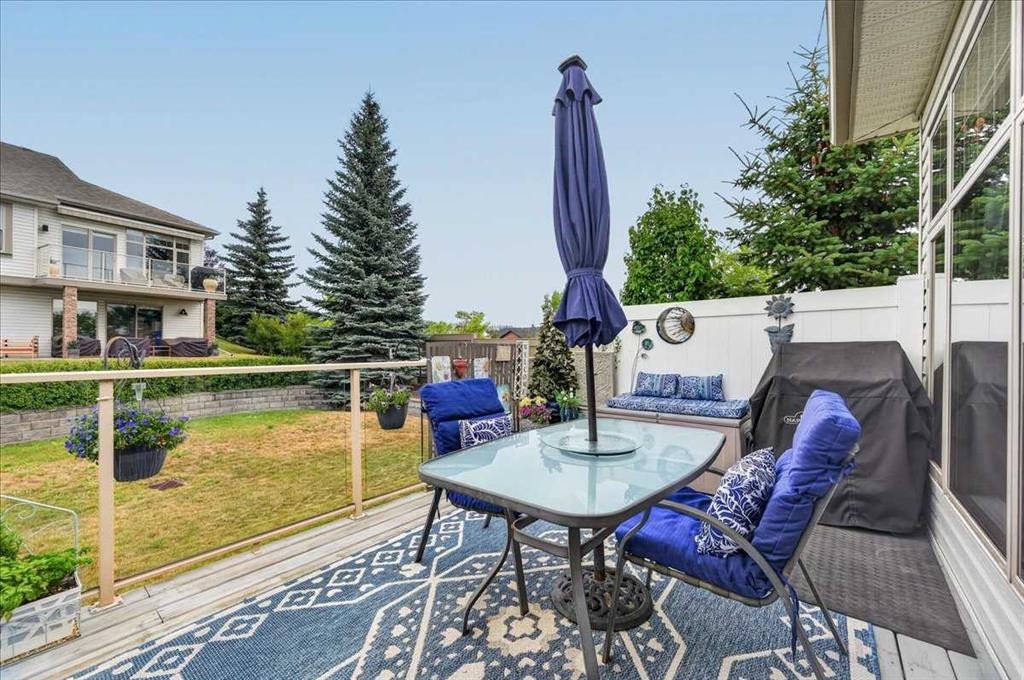 248 Springbank Villas Sw, Calgary, AB