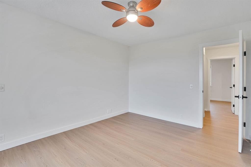 112 Martinglen Close Ne, Calgary, AB - Indoor Photo Showing Other Room