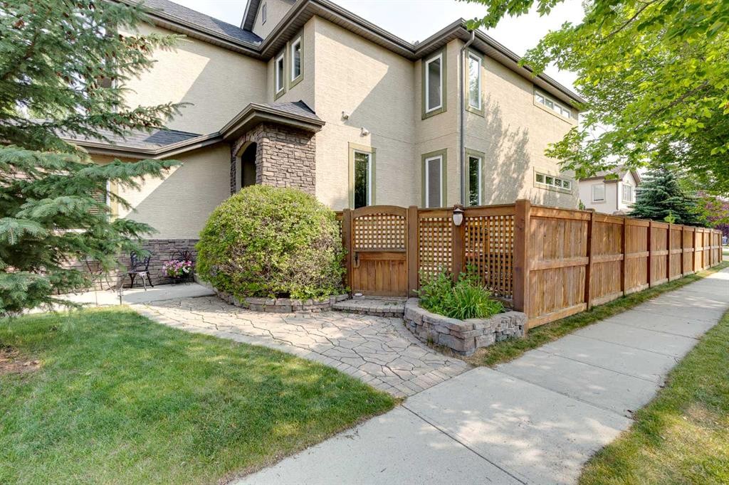 103 Tuscany Estates Crescent Nw, Calgary, AB - Outdoor