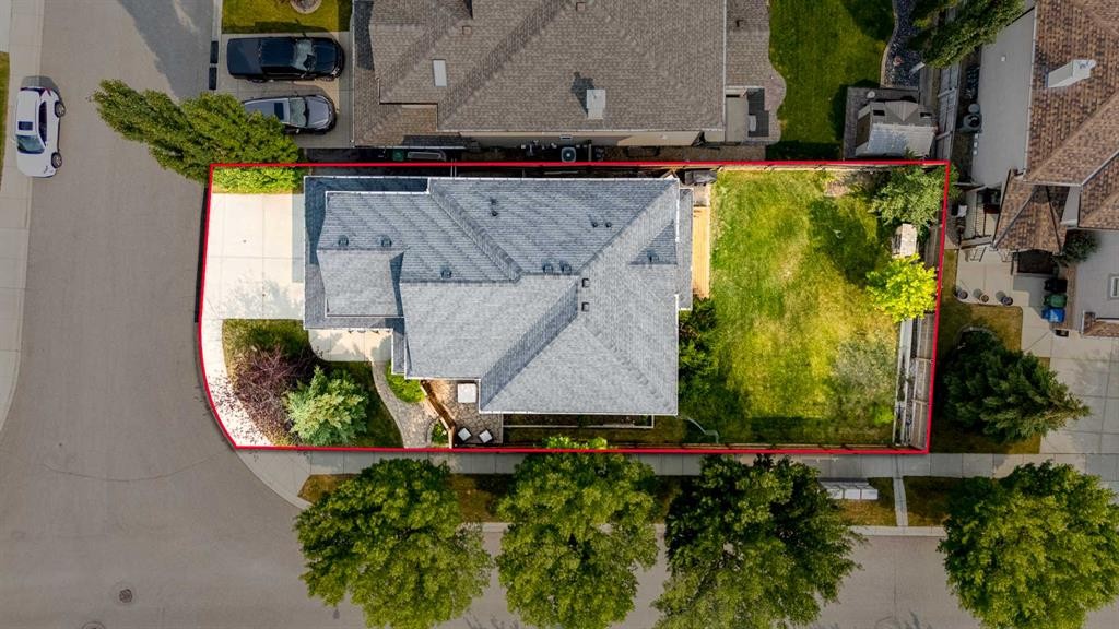 103 Tuscany Estates Crescent Nw, Calgary, AB - Outdoor