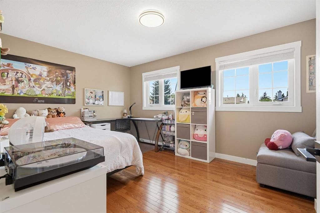 12078 Diamond View Se, Calgary, AB - Indoor Photo Showing Bedroom
