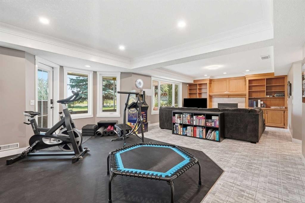 12078 Diamond View Se, Calgary, AB - Indoor Photo Showing Gym Room