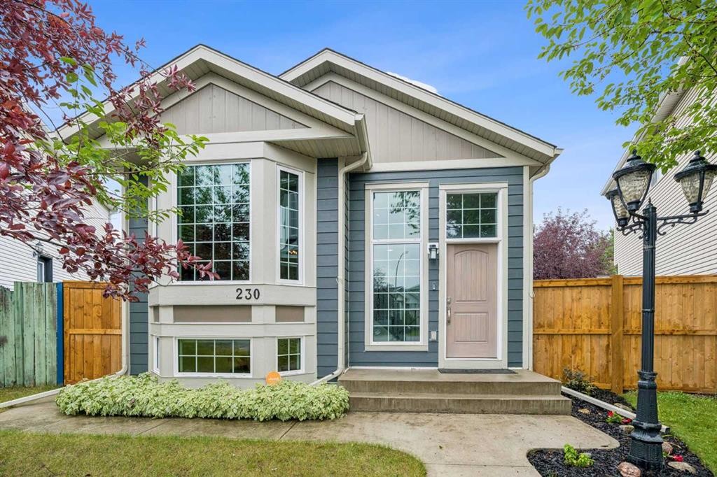 230 Mt Lorette Place Se, Calgary, AB - Outdoor