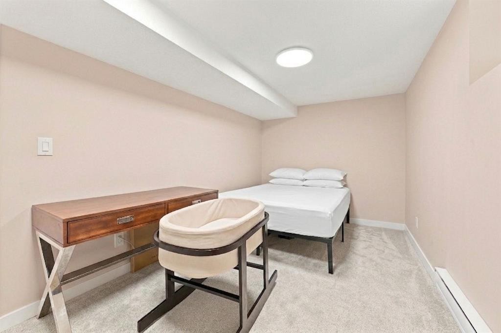 1012 1 Avenue Nw, Calgary, AB - Indoor
