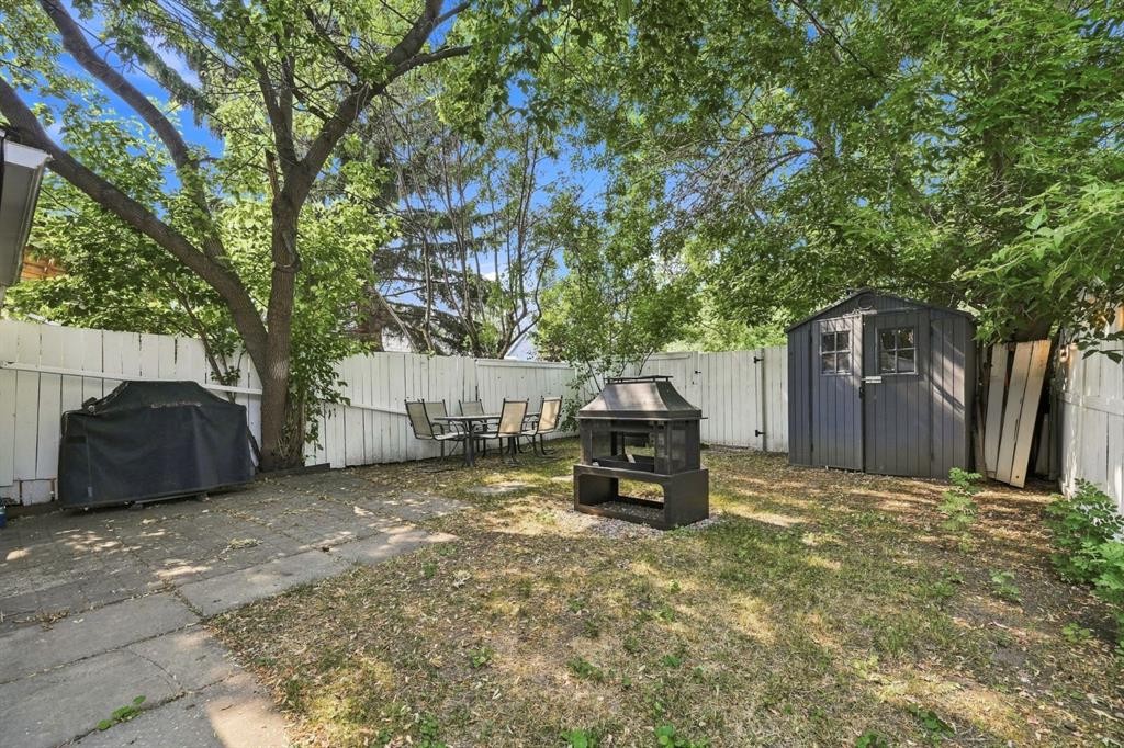 1012 1 Avenue Nw, Calgary, AB - Outdoor