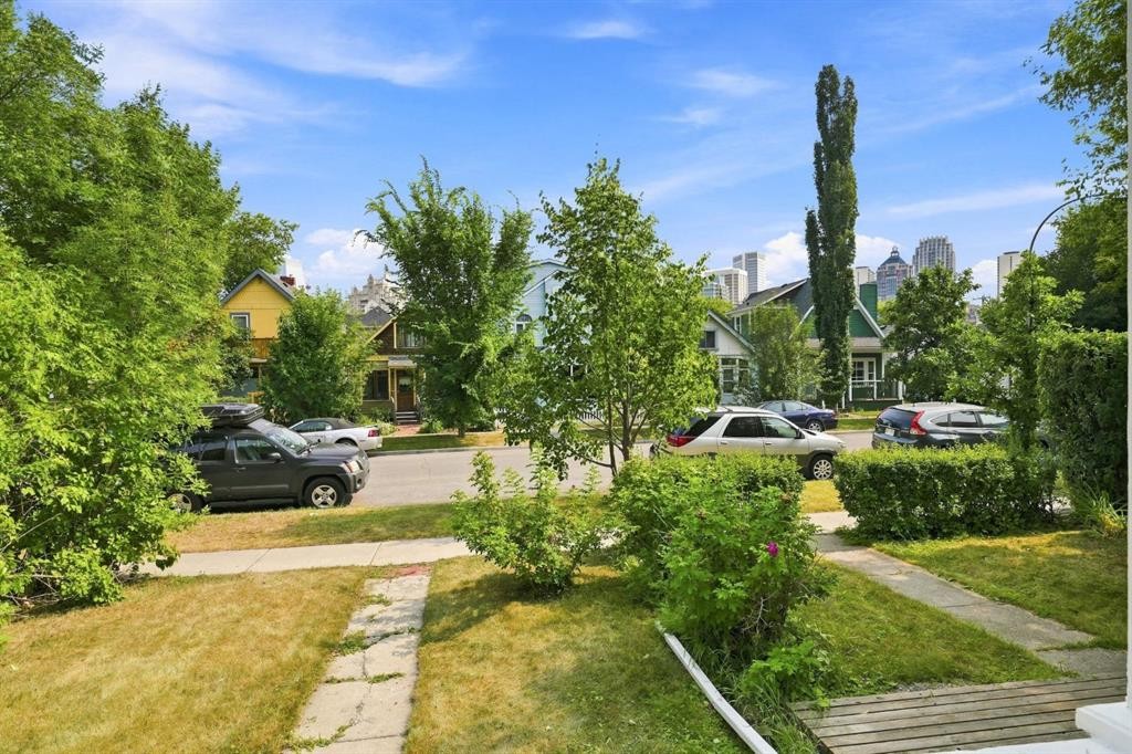 1012 1 Avenue Nw, Calgary, AB - Outdoor