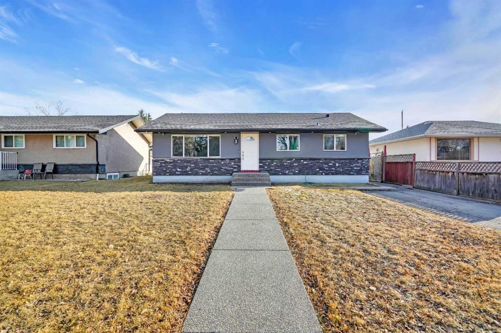 2046 33 Street Se, Calgary, AB - Outdoor