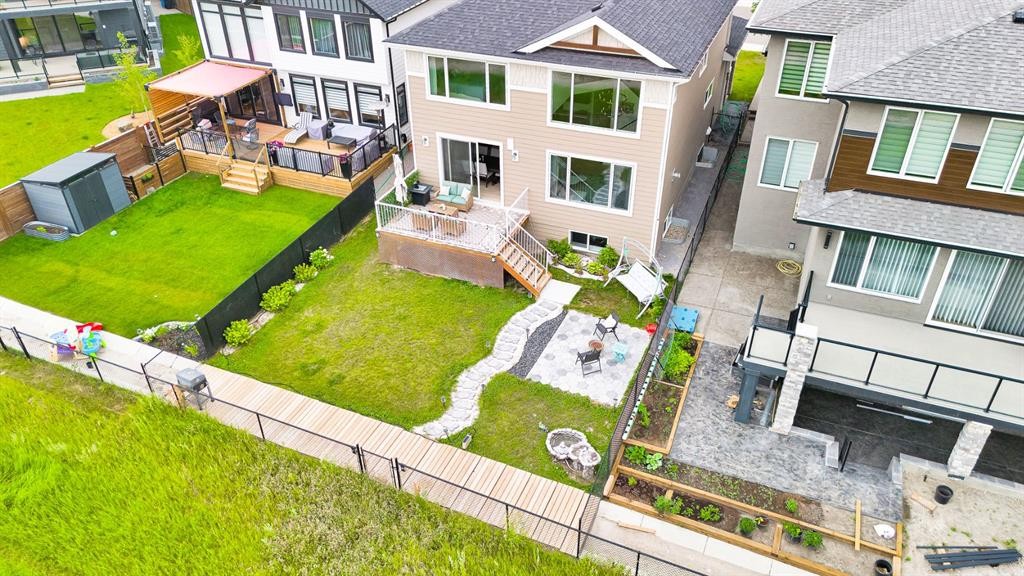 406 Rowley Way Nw, Calgary, AB - Outdoor
