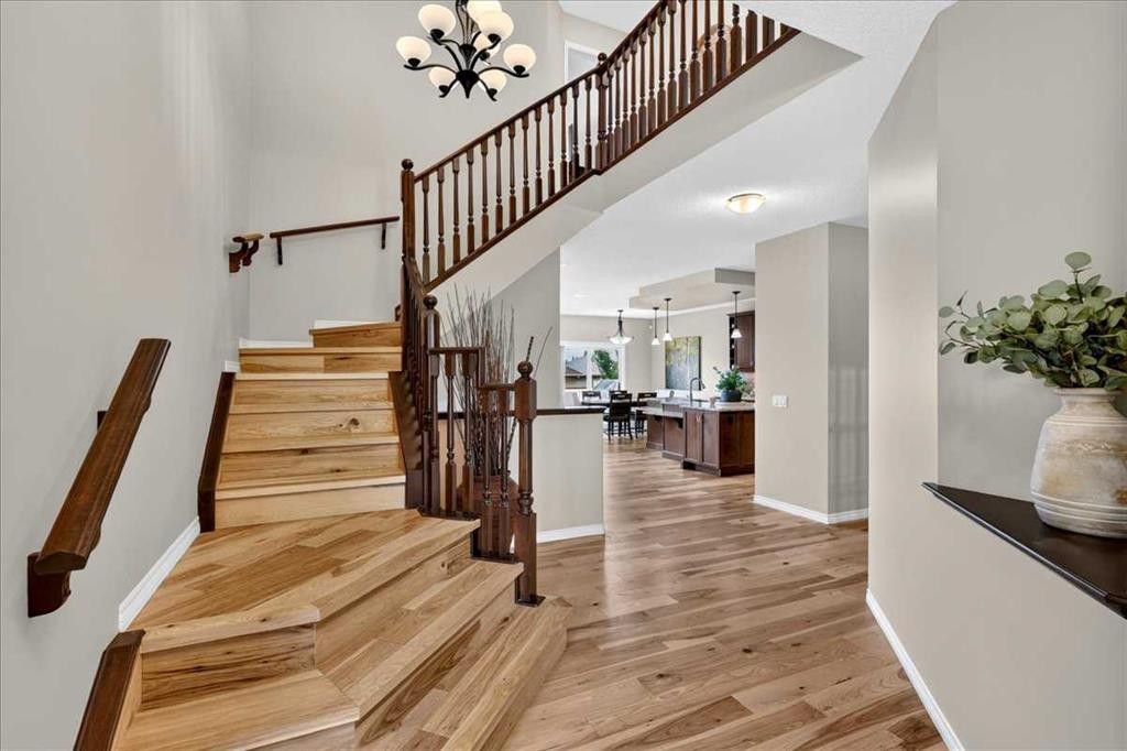 174 Cranridge Terrace Se, Calgary, AB - Indoor Photo Showing Other Room