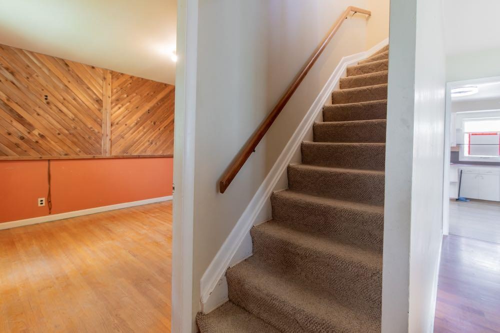 1218 13 Street North, Lethbridge, AB