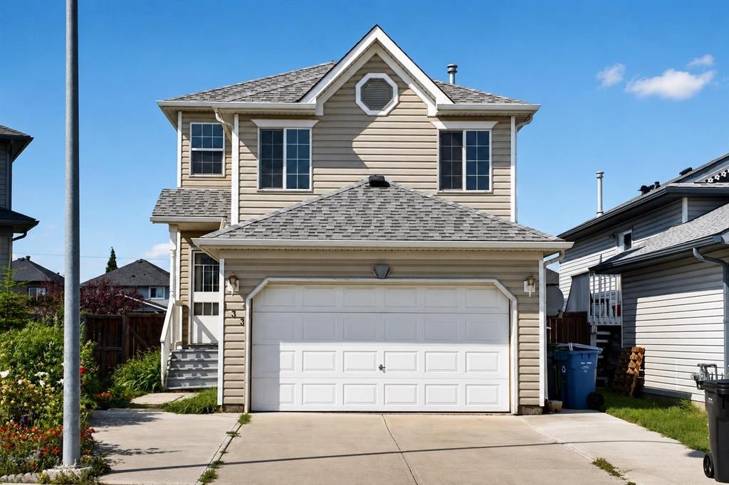 133 Martinvalley Crescent Ne, Calgary, AB - Outdoor