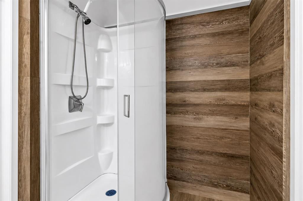 133 Martinvalley Crescent Ne, Calgary, AB - Indoor
