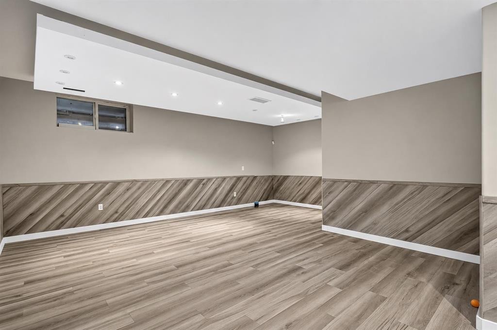 133 Martinvalley Crescent Ne, Calgary, AB - Indoor Photo Showing Other Room