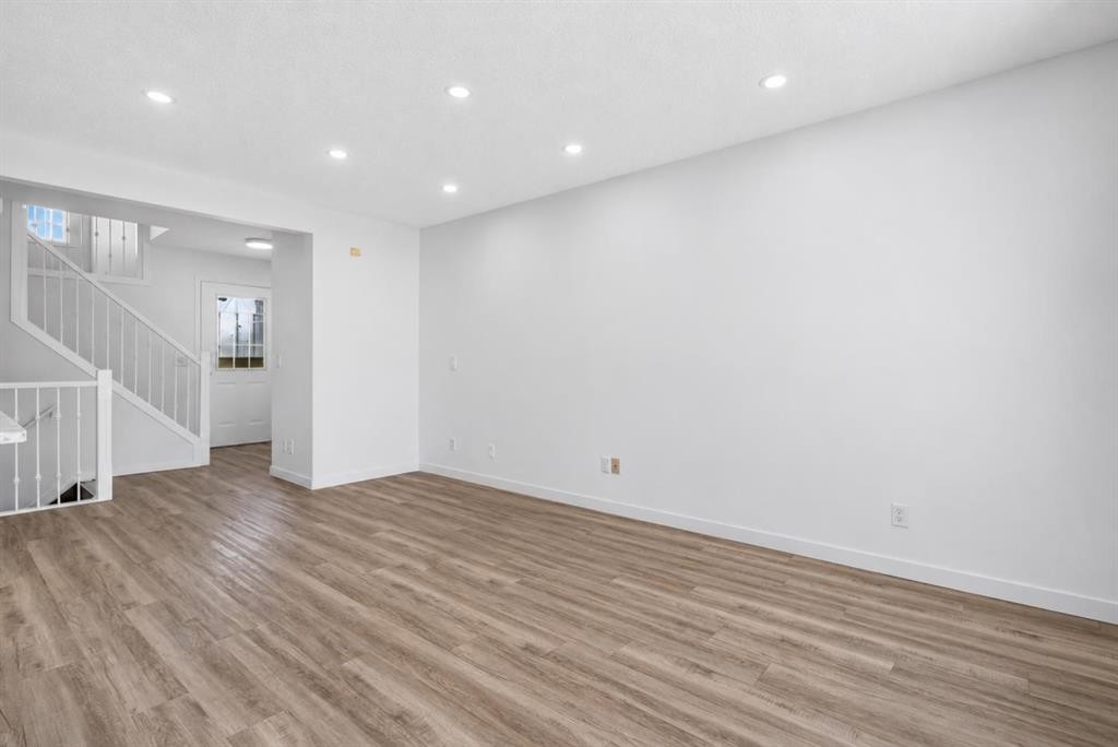 133 Martinvalley Crescent Ne, Calgary, AB - Indoor Photo Showing Other Room