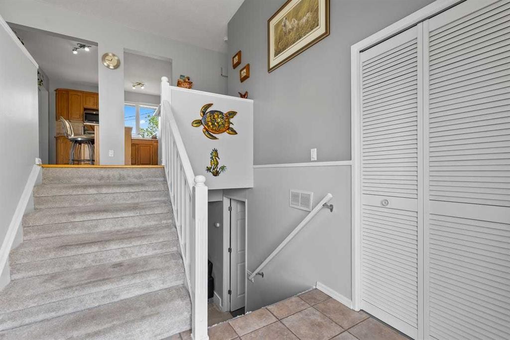 5019 Marshall Road Ne, Calgary, AB