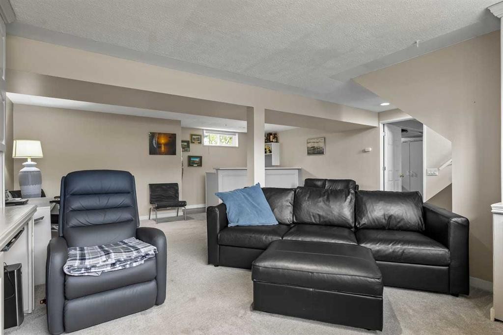 5019 Marshall Road Ne, Calgary, AB