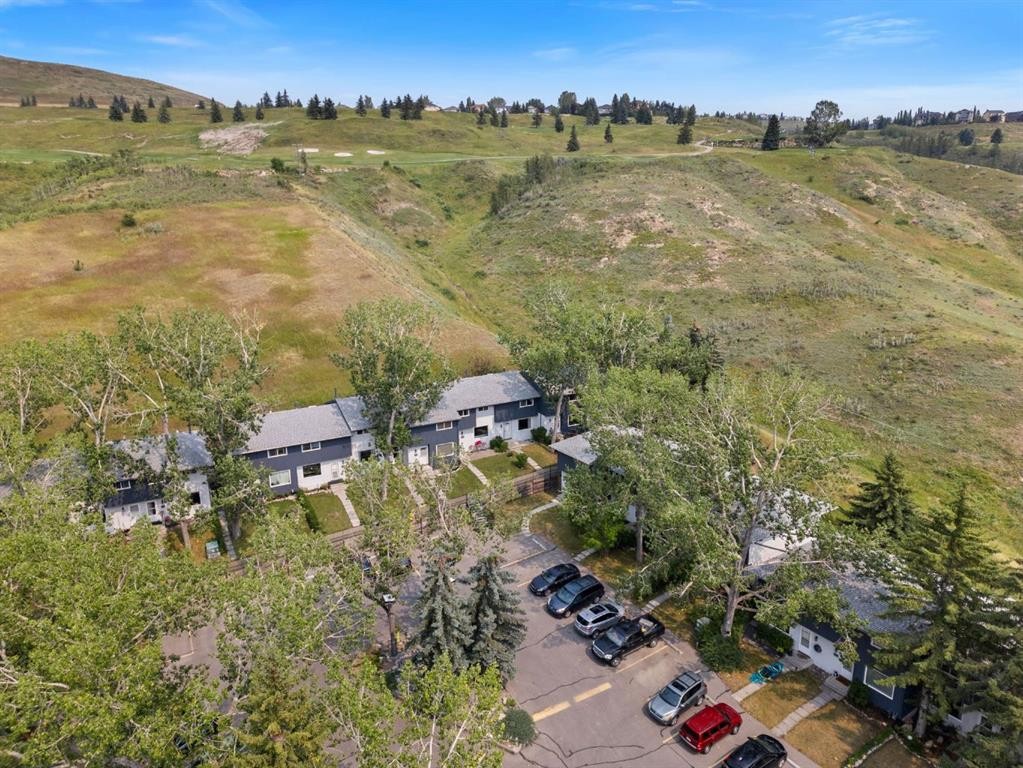 24-800 Bowcroft Place, Cochrane, AB - Outdoor With View