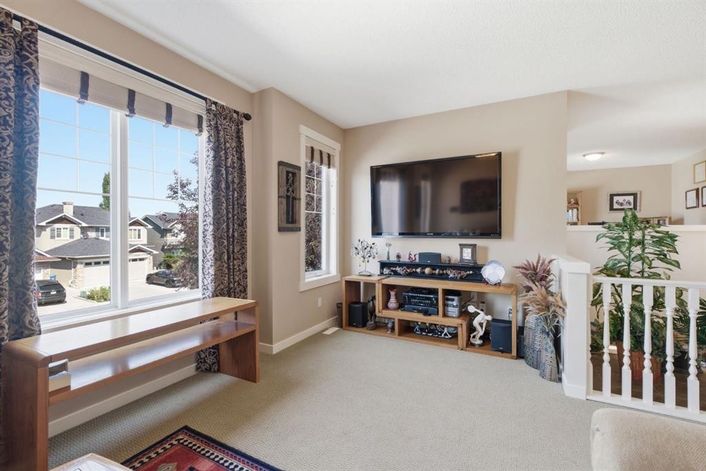 31 Chapala Close Se, Calgary, AB - Indoor
