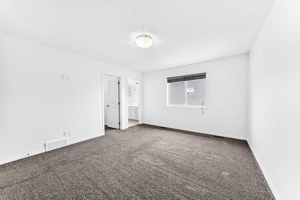 190 Sage Bluff Rise Nw, Calgary, AB - Indoor Photo Showing Other Room