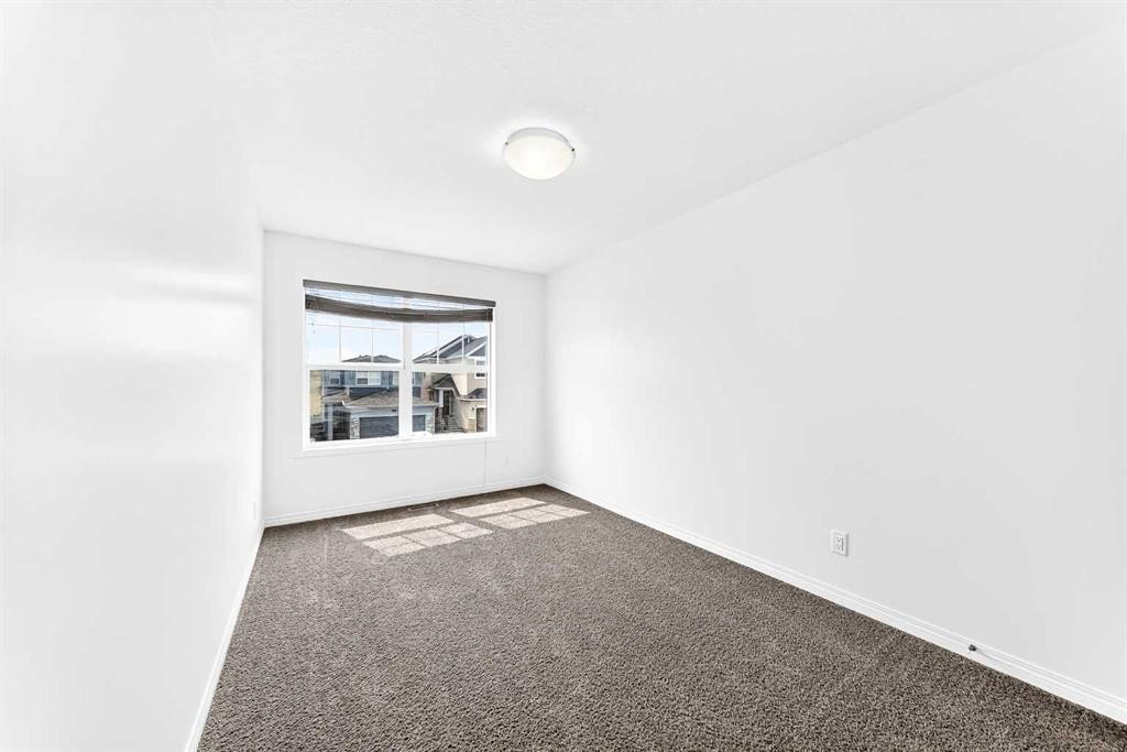 190 Sage Bluff Rise Nw, Calgary, AB - Indoor Photo Showing Other Room