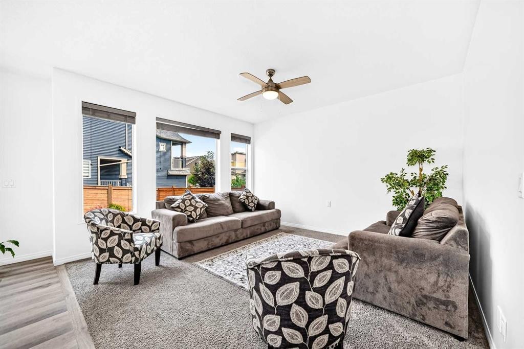 190 Sage Bluff Rise Nw, Calgary, AB - Indoor Photo Showing Living Room