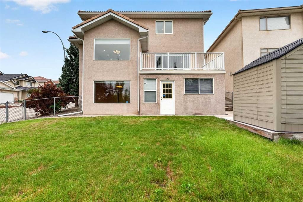 78 Hampstead View Nw, Calgary, AB - Outdoor