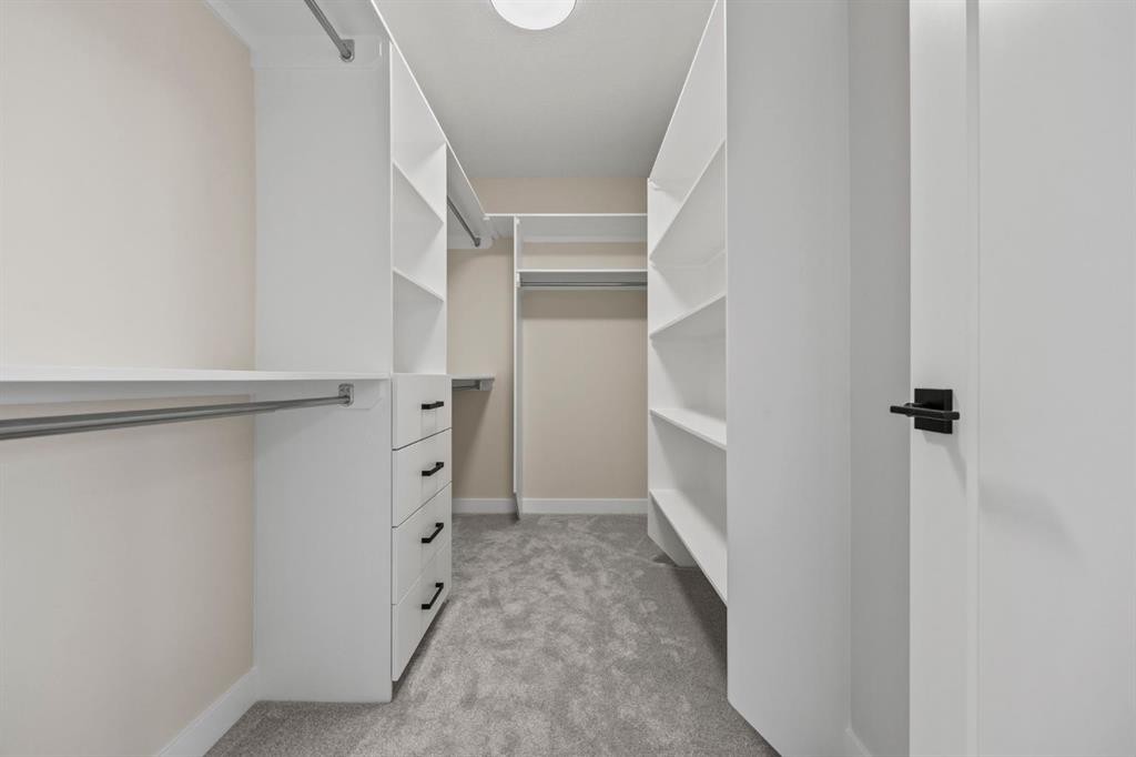435 Kinniburgh Loop, Chestermere, AB - Indoor With Storage