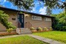 30 Hutton Place Sw, Calgary, AB 