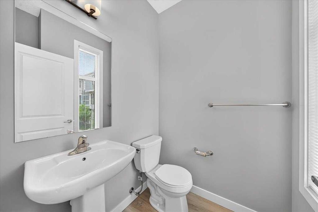 154 Seton Passage Se, Calgary, AB - Indoor Photo Showing Bathroom