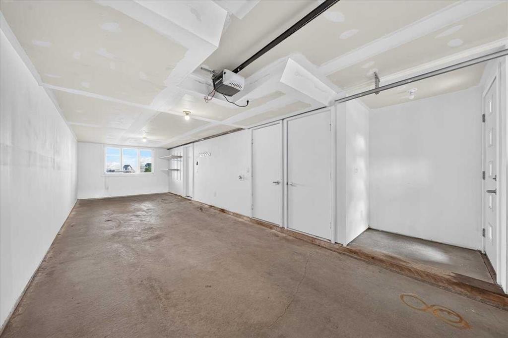 154 Seton Passage Se, Calgary, AB - Indoor Photo Showing Other Room