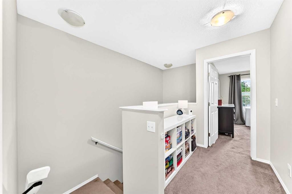 315 Chaparral Valley Drive Se, Calgary, AB