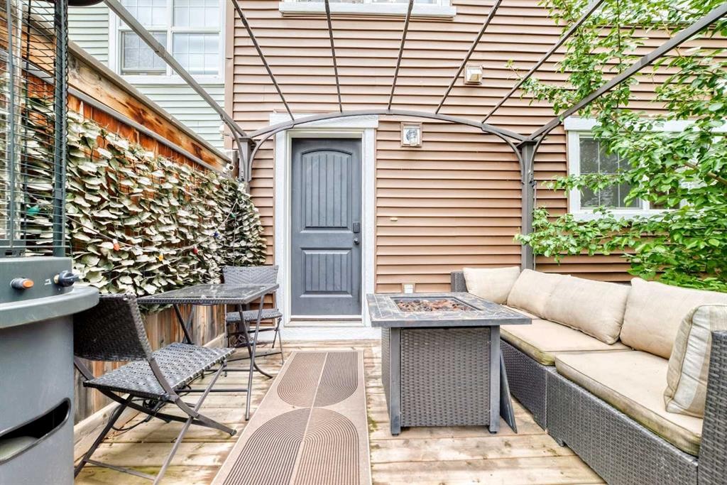 315 Chaparral Valley Drive Se, Calgary, AB