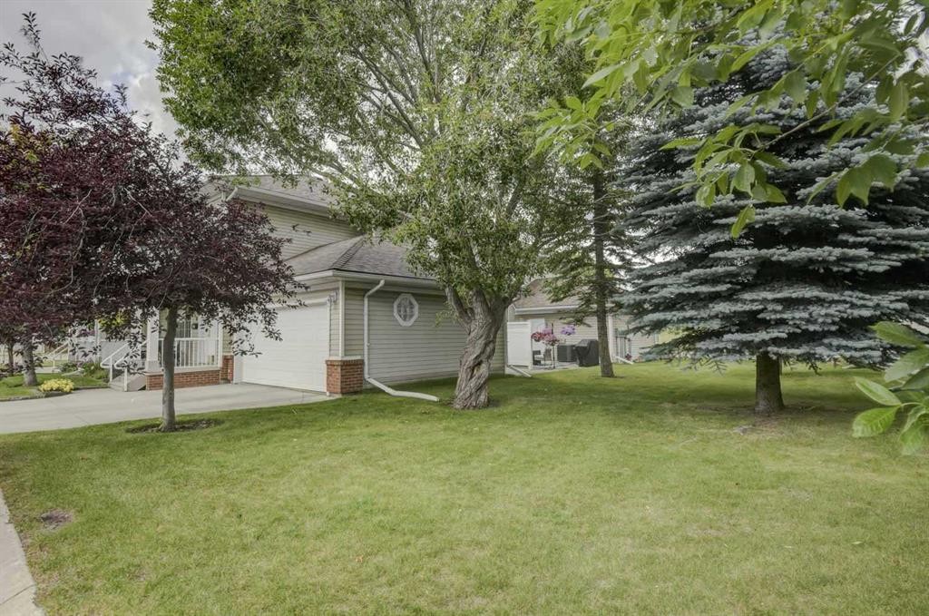 58 Sierra Morena Gardens Sw, Calgary, AB - Outdoor