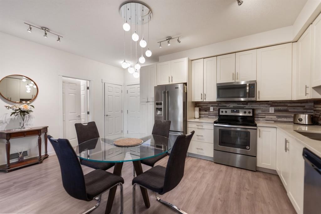 3108-99 Copperstone Park Se, Calgary, AB - Indoor