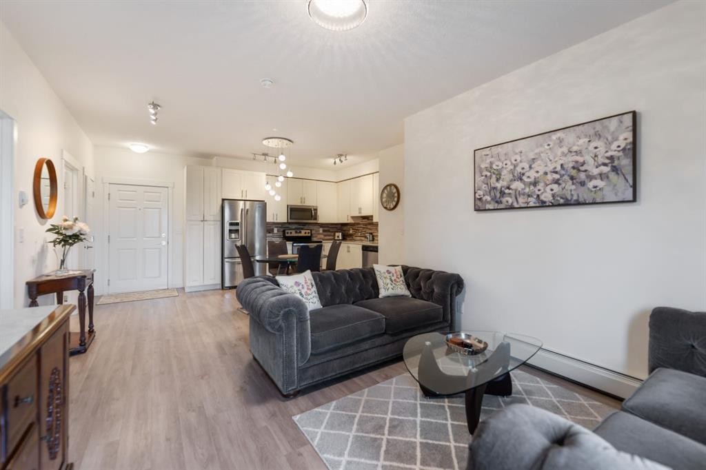 3108-99 Copperstone Park Se, Calgary, AB - Indoor Photo Showing Living Room
