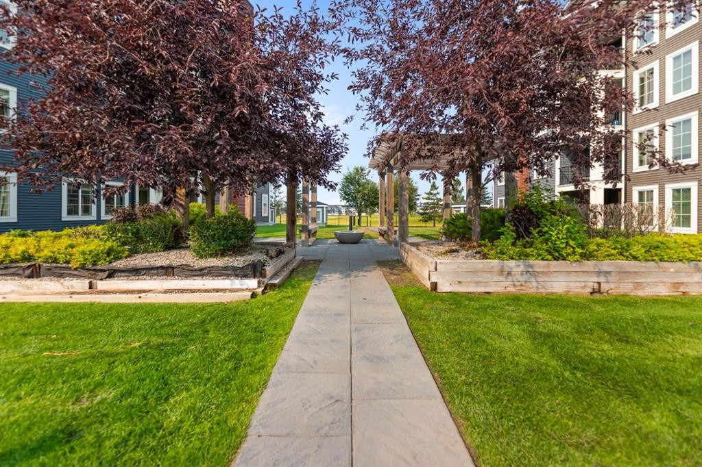 3108-99 Copperstone Park Se, Calgary, AB - Outdoor
