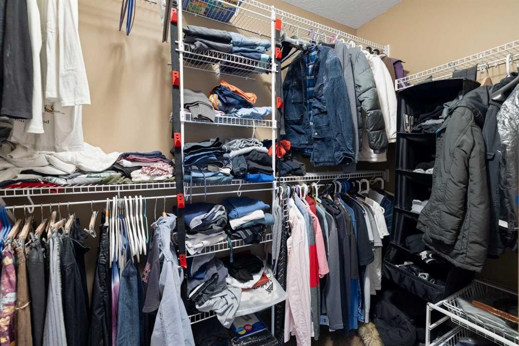 19 Silverado Skies Bay Sw, Calgary, AB - Indoor With Storage