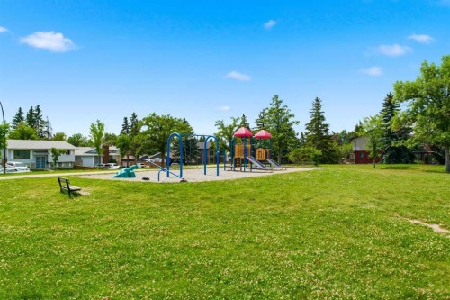 4227 49 Street Ne, Calgary, AB - Outdoor With Backyard